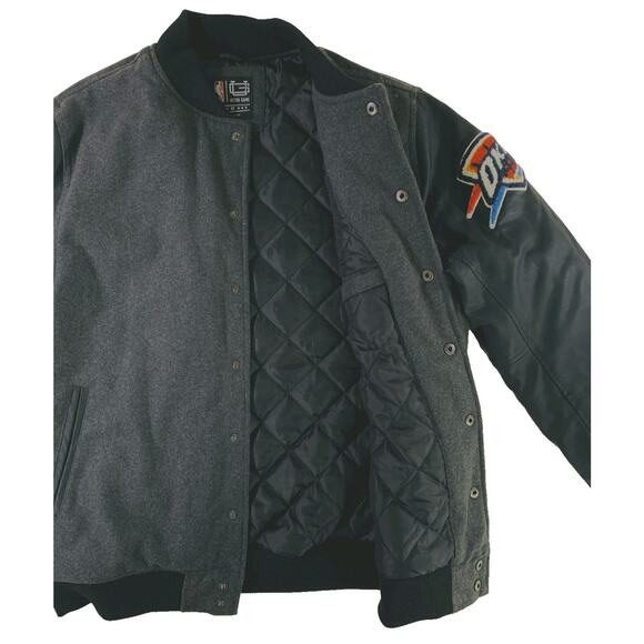 Ultra Game OKC NBA Varsity Jacket Men's Medium Embroidered Logo Quilted Lining - Picture 4 of 14